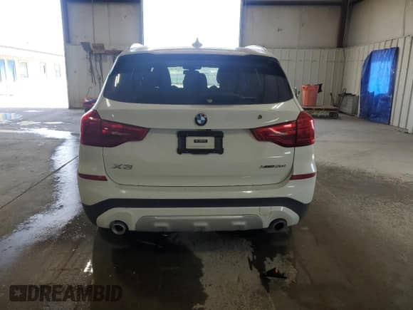 2019 BMW X3 xDrive30i z VIN 5UXTR9C59KLE13794, wystawiony jako Copart lot #70835365 z przebiegiem 128 904 mil mil oraz Szkoda całkowita • Salvage title. Historia ofert i sprzedaży dostępna na DreamBid. Obrazek 6.