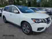 2018 Nissan Pathfinder SV with VIN 5N1DR2MM9JC653843, listed as a Copart auction lot 84193015 with 135,520 mi miles and Clean title. Bid and sale history available at DreamBid. Image 4.