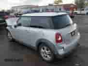2012 MINI Hardtop z VIN WMWSU3C56CT539812, wystawiony jako IAAI lot #43268307 z przebiegiem 108 198 mil mil oraz . Historia ofert i sprzedaży dostępna na DreamBid. Obrazek 3.