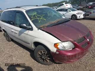 2002 Dodge Caravan Sport with VIN 2B4GP44372R763791, listed as a IAAI auction lot 42878590 with Not provided miles and . Bid and sale history available at DreamBid. Image 1.