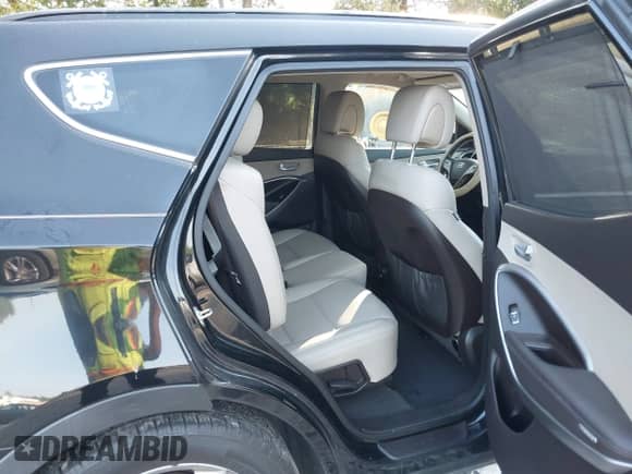 2016 Hyundai Santa Fe с VIN 5XYZU3LA1GG313550, выставлен на аукционе IAAI как лот 43203390 с пробегом 86 230 миль миль и . История ставок и продаж доступна на DreamBid. Изображение 8.
