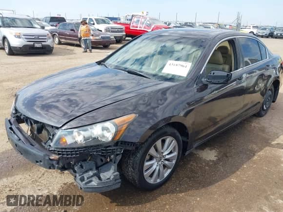 2011 Honda Accord EX-L with VIN 1HGCP2F87BA030399, listed as a IAAI auction lot 43187961 with 140,277 mi miles and . Bid and sale history available at DreamBid. Image 17.