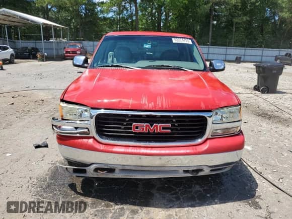 1999 GMC Sierra 1500 SLE with VIN 2GTEC19T8X1517366, listed as a Copart auction lot 63224435 with 519,318 mi miles and Salvage title. Bid and sale history available at DreamBid. Image 5.