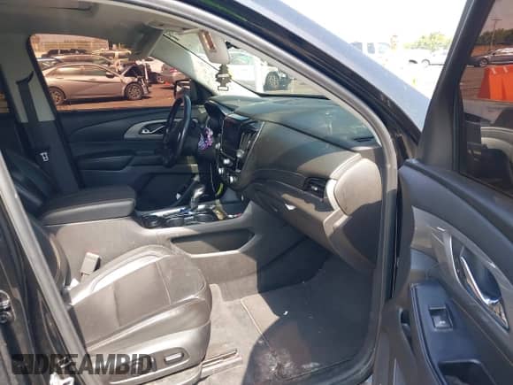 2021 Chevrolet Traverse LT с VIN 1GNERHKW2MJ203068, выставлен на аукционе IAAI как лот 42622956 с пробегом 169 856 миль миль и . История ставок и продаж доступна на DreamBid. Изображение 5.