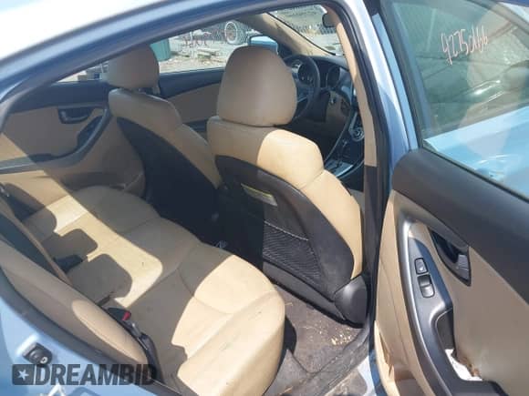 2012 Hyundai Elantra GLS z VIN KMHDH4AE5CU211666, wystawiony jako IAAI lot #42750166 z przebiegiem 135 205 mil mil oraz . Historia ofert i sprzedaży dostępna na DreamBid. Obrazek 8.