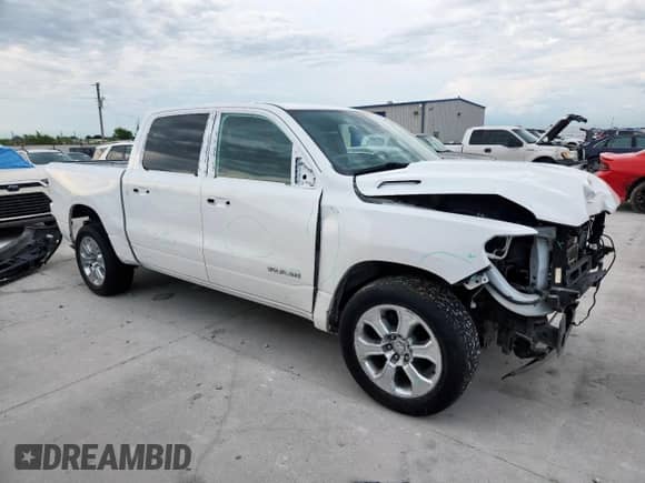 2020 Ram 1500 Big Horn with VIN 1C6RREFGXLN398217, listed as a Copart auction lot 67341555 with 116,027 mi miles and Salvage title. Bid and sale history available at DreamBid. Image 4.