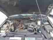 2002 Chevrolet Blazer LS z VIN 1GNDT13W22K135560, wystawiony jako IAAI lot #43381193 z przebiegiem 169 980 mil mil oraz . Historia ofert i sprzedaży dostępna na DreamBid. Obrazek 10.