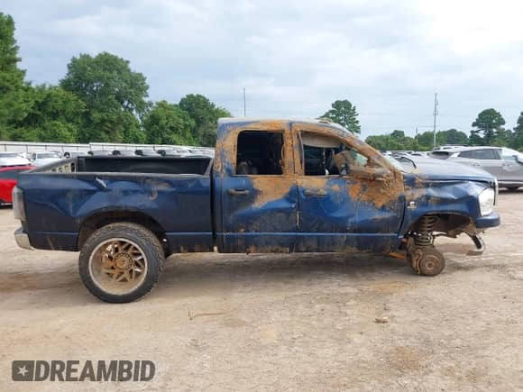2008 Dodge 2500 SLT with VIN 3D7KS28A08G221753, listed as a IAAI auction lot 42663068 with 249,701 mi miles and . Bid and sale history available at DreamBid. Image 18.