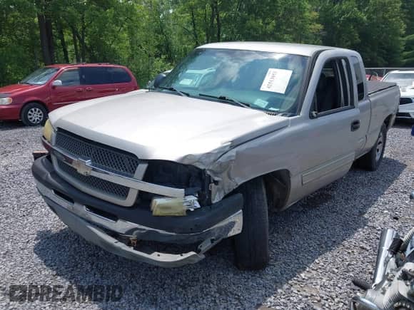 2005 Chevrolet Silverado 1500 Work Truck with VIN 2GCEK19V551104502, listed as a IAAI auction lot 42513053 with 229,158 mi miles and . Bid and sale history available at DreamBid. Image 18.