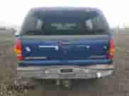 2002 Chevrolet Silverado 1500 LS z VIN 2GCEK19T621134585, wystawiony jako Copart lot #82629095 z przebiegiem 154 674 mil mil oraz Czysty tytuł • Clean title. Historia ofert i sprzedaży dostępna na DreamBid. Obrazek 6.