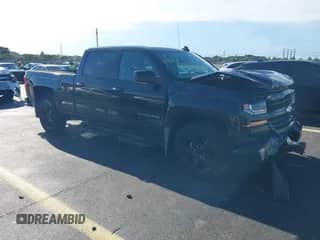 2017 Chevrolet Silverado 1500 LT с VIN 1GCUKREC3HF235469, выставлен на аукционе IAAI как лот 43219480 с пробегом 86 908 миль миль и . История ставок и продаж доступна на DreamBid. Изображение 1.