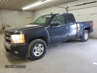 2007 Chevrolet Silverado 1500 1LT z VIN 1GCEK19J27Z612627, wystawiony jako Copart lot #70460755 z przebiegiem 218 178 mil mil oraz Czysty tytuł • Clean title. Historia ofert i sprzedaży dostępna na DreamBid. Obrazek 1.