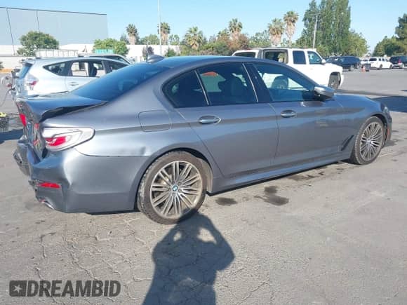 2017 BMW 5 Series 540i с VIN WBAJE5C34HG914566, выставлен на аукционе IAAI как лот 42386472 с пробегом 83 898 миль миль и . История ставок и продаж доступна на DreamBid. Изображение 4.