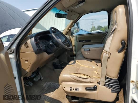1999 Dodge 1500 with VIN 3B7HF12Z7XG129717, listed as a Copart auction lot 61296804 with Not provided miles and Salvage title. Bid and sale history available at DreamBid. Image 7.