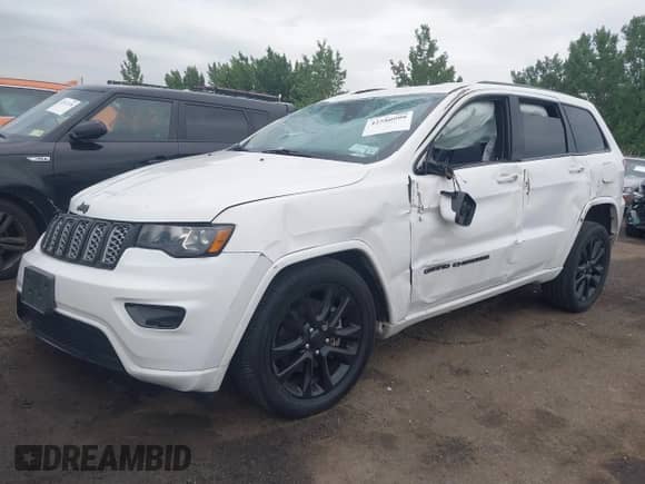 2021 Jeep Grand Cherokee Laredo E z VIN 1C4RJFAGXMC707307, wystawiony jako IAAI lot #42580999 z przebiegiem 35 477 mil mil oraz . Historia ofert i sprzedaży dostępna na DreamBid. Obrazek 17.