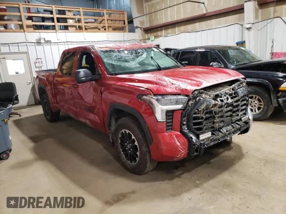 2025 Toyota Tundra SR5 with VIN 5TFLA5EC2SX038074, listed as a Copart auction lot 70862645 with Not provided miles and Salvage title. Bid and sale history available at DreamBid. Image 4.