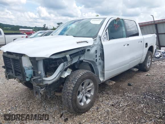 2022 Ram 1500 Laramie z VIN 1C6SRFJT0NN234411, wystawiony jako IAAI lot #42695457 z przebiegiem 94 721 mil mil oraz . Historia ofert i sprzedaży dostępna na DreamBid. Obrazek 19.