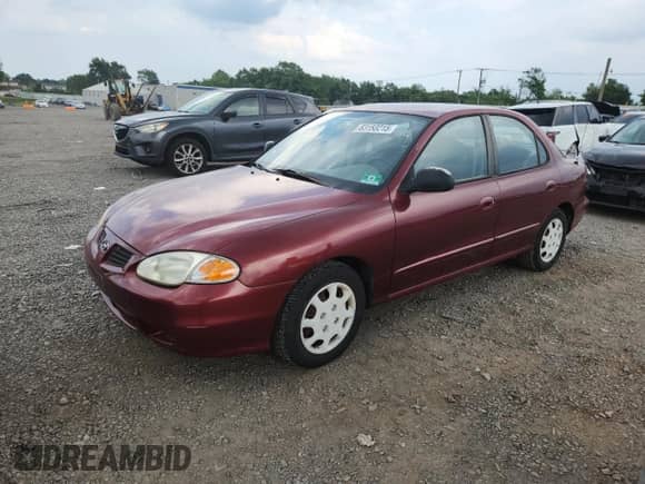 1999 Hyundai Elantra GL z VIN KMHJF25F6XU833540, wystawiony jako Copart lot #63153215 z przebiegiem 32 842 mil mil oraz Czysty tytuł • Clean title. Historia ofert i sprzedaży dostępna na DreamBid. Obrazek 1.