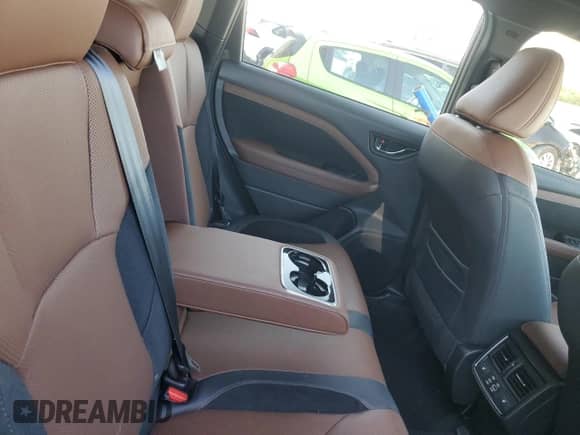 2025 Subaru Forester Touring z VIN JF2SLDTC1SH500073, wystawiony jako Copart lot #84433385 z przebiegiem 4 997 mil mil oraz Szkoda całkowita • Salvage title. Historia ofert i sprzedaży dostępna na DreamBid. Obrazek 11.