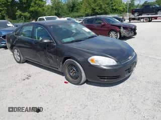 2008 Chevrolet Impala LS z VIN 2G1WB58K881373237, wystawiony jako IAAI lot #43049761 z przebiegiem 291 024 mil mil oraz . Historia ofert i sprzedaży dostępna na DreamBid. Obrazek 1.