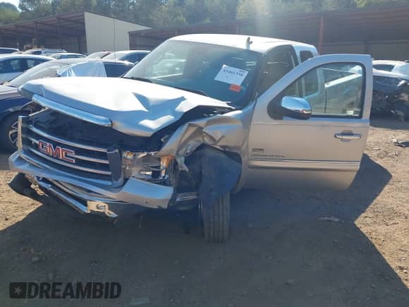 2012 GMC Sierra 1500 SLE z VIN 1GTR1VE0XCZ248573, wystawiony jako IAAI lot #43461330 z przebiegiem 91 053 mil mil oraz . Historia ofert i sprzedaży dostępna na DreamBid. Obrazek 17.