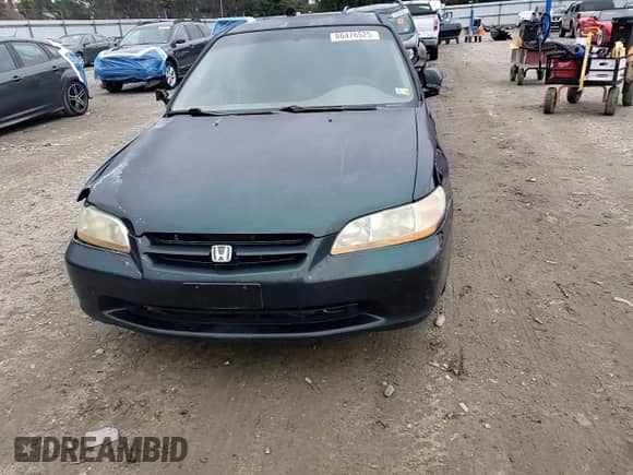 1999 Honda Accord LX с VIN 1HGCG665XXA017988, выставлен на аукционе Copart как лот 86476525 с пробегом 310 240 миль миль и Списание • Salvage title. История ставок и продаж доступна на DreamBid. Изображение 13.