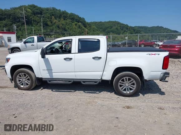 2022 Chevrolet Colorado 4WD Work Truck with VIN 1GCGTBEN3N1308741, listed as a IAAI auction lot 43003988 with 40,384 mi miles and . Bid and sale history available at DreamBid. Image 14.
