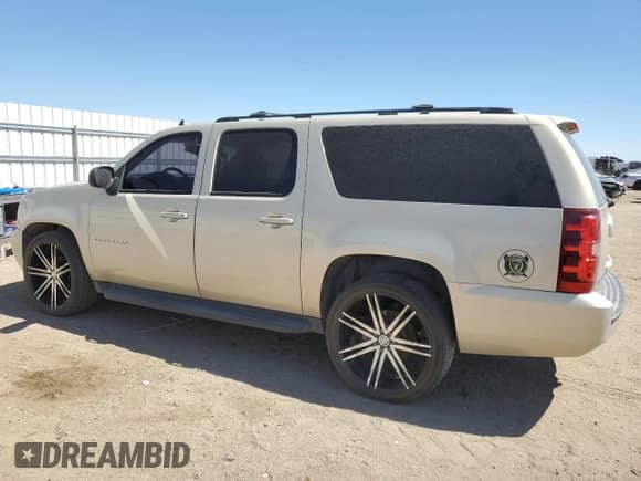 2012 Chevrolet Suburban LT with VIN 1GNSCJE05CR238500, listed as a Copart auction lot 65453905 with 184,335 mi miles and Clean title. Bid and sale history available at DreamBid. Image 2.