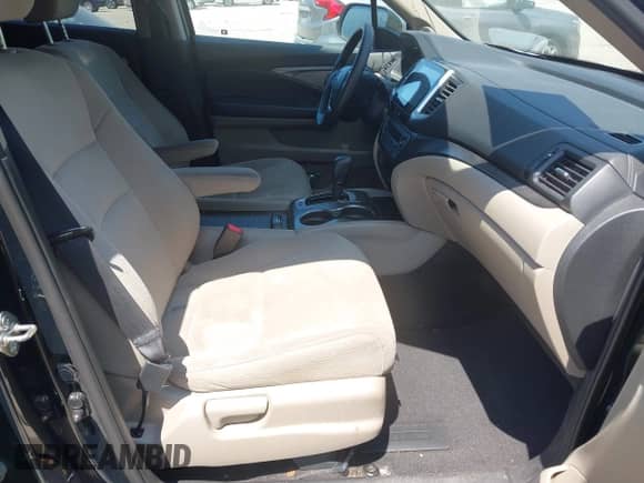 2017 Honda Pilot EX with VIN 5FNYF6H38HB005950, listed as a IAAI auction lot 42757387 with 133,333 mi miles and . Bid and sale history available at DreamBid. Image 5.
