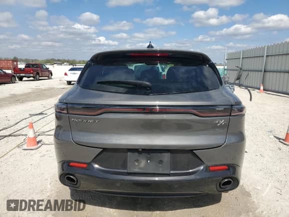 2024 Dodge Hornet R/T с VIN ZACPDFCW4R3A27223, выставлен на аукционе Copart как лот 44213335 с пробегом 25 685 миль миль и На запчасти • Non repairable. История ставок и продаж доступна на DreamBid. Изображение 6.