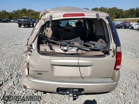 2004 Ford Explorer XLT with VIN 1FMZU83K84UB13308, listed as a Copart auction lot 77412474 with 153,236 mi miles and Non repairable. Bid and sale history available at DreamBid. Image 6.