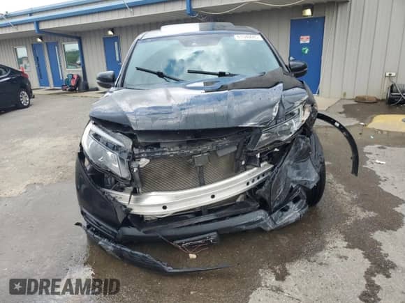 2020 Honda Passport EX-L with VIN 5FNYF7H52LB002560, listed as a Copart auction lot 61340085 with 83,206 mi miles and Salvage title. Bid and sale history available at DreamBid. Image 5.