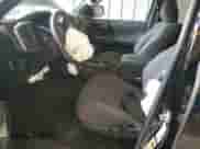 2017 Toyota Tacoma TRD Off Road z VIN 3TMDZ5BN7HM030425, wystawiony jako Copart lot #86318985 z przebiegiem 69 572 mil mil oraz Szkoda całkowita • Salvage title. Historia ofert i sprzedaży dostępna na DreamBid. Obrazek 7.