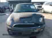 2013 MINI Hardtop S with VIN WMWSV3C54DT393473, listed as a IAAI auction lot 42925892 with 164,418 mi miles and . Bid and sale history available at DreamBid. Image 12.