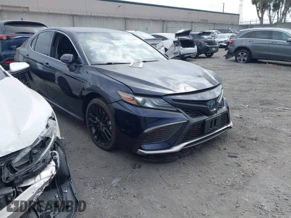 2022 Toyota Camry Hybrid XSE с VIN 4T1K31AK6NU571803, выставлен на аукционе IAAI как лот 42348549 с пробегом 15 263 миль миль и . История ставок и продаж доступна на DreamBid. Изображение 1.