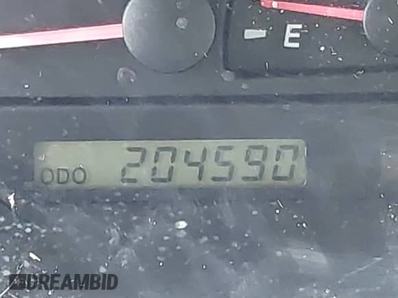 2003 Toyota Camry XLE z VIN 4T1BE32K43U196334, wystawiony jako IAAI lot #43326458 z przebiegiem 204 590 mil mil oraz . Historia ofert i sprzedaży dostępna na DreamBid. Obrazek 12.