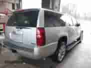 2011 Chevrolet Suburban LTZ z VIN 1GNSCKE05BR179971, wystawiony jako IAAI lot #41510322 z przebiegiem 223 741 mil mil oraz . Historia ofert i sprzedaży dostępna na DreamBid. Obrazek 4.