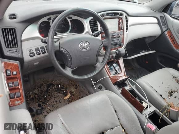 2006 Toyota Highlander w/3rd Row with VIN JTEEP21A860168428, listed as a Copart auction lot 83855485 with 115,520 mi miles and Salvage title. Bid and sale history available at DreamBid. Image 8.