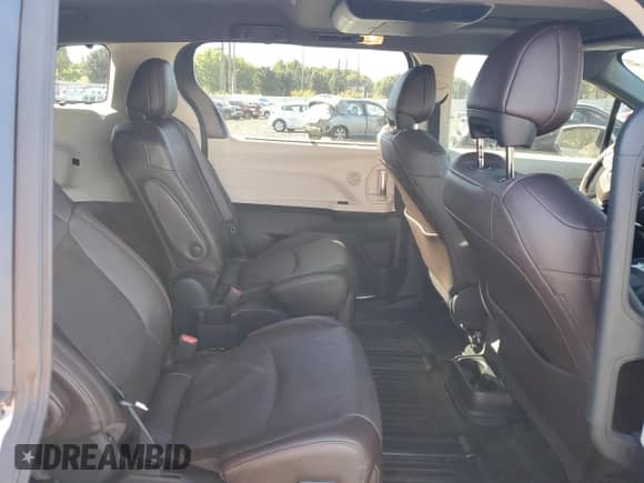 2022 Toyota Sienna Platinum с VIN 5TDESKFC4NS059666, выставлен на аукционе Copart как лот 81849065 с пробегом 41 981 миль миль и Списание • Salvage title. История ставок и продаж доступна на DreamBid. Изображение 11.