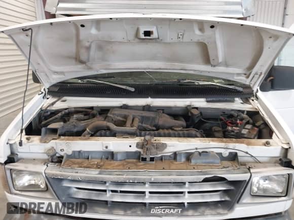 1993 Ford Econoline Cargo с VIN 1FTJS34G1PHA99690, выставлен на аукционе IAAI как лот 42706836 с пробегом Не указан миль и . История ставок и продаж доступна на DreamBid. Изображение 10.