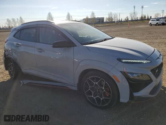 2022 Hyundai Kona z VIN KM8KH3AC1NU001729, wystawiony jako Copart lot #90725875 z przebiegiem 44 887 mil mil oraz Szkoda całkowita • Salvage title. Historia ofert i sprzedaży dostępna na DreamBid. Obrazek 4.