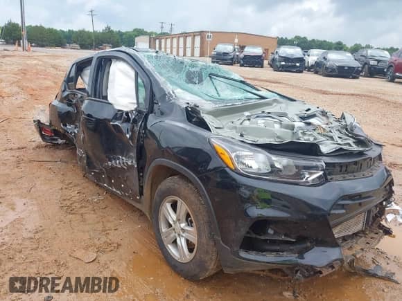2022 Chevrolet Trax LS with VIN KL7CJKSM8NB544681, listed as a IAAI auction lot 42633379 with 49,110 mi miles and . Bid and sale history available at DreamBid. Image 1.