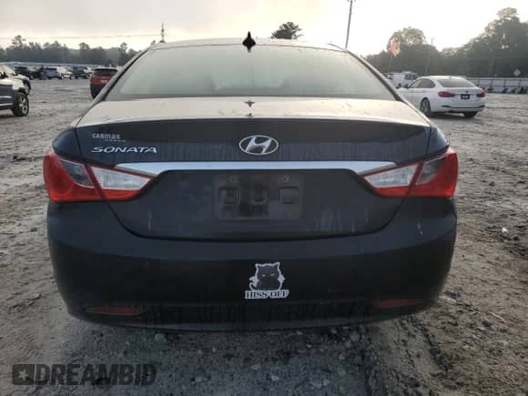 2013 Hyundai Sonata GLS z VIN 5NPEB4AC0DH660399, wystawiony jako Copart lot #65064445 z przebiegiem 129 940 mil mil oraz Nie do naprawy • Non repairable. Historia ofert i sprzedaży dostępna na DreamBid. Obrazek 6.