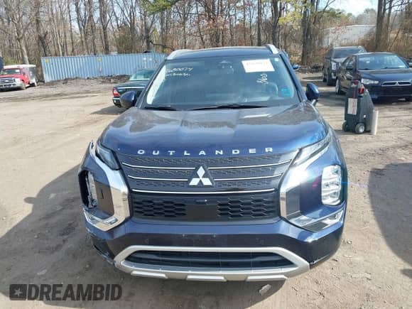 2023 Mitsubishi Outlander SEL with VIN JA4J4VA89PZ042774, listed as a IAAI auction lot 41630074 with 51,885 mi miles and . Bid and sale history available at DreamBid. Image 12.