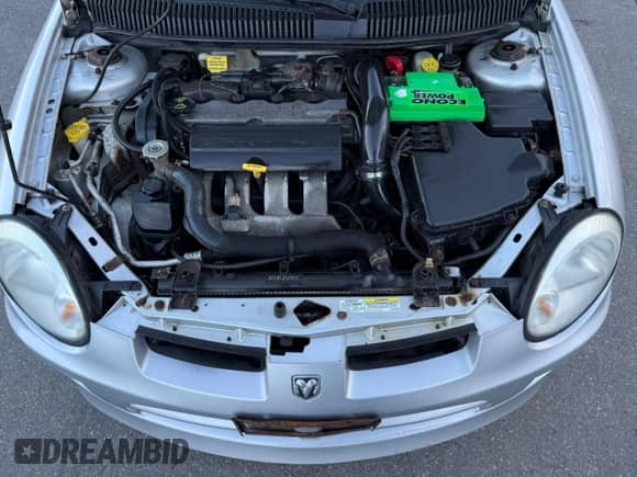 2005 Dodge Neon SRT-4 z VIN 1B3ES66S15D125098, wystawiony jako Copart lot #44760125 z przebiegiem 95 902 mil mil oraz Czysty tytuł • Clean title. Historia ofert i sprzedaży dostępna na DreamBid. Obrazek 7.