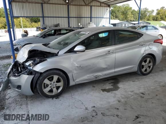 2013 Hyundai Elantra GLS z VIN KMHDH4AE5DU659049, wystawiony jako Copart lot #81312065 z przebiegiem 143 212 mil mil oraz Szkoda całkowita • Salvage title. Historia ofert i sprzedaży dostępna na DreamBid. Obrazek 1.