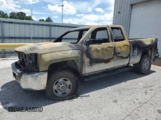 2019 Chevrolet Silverado 2500HD Work Truck с VIN 2GC2KREG4K1238115, выставлен на аукционе Copart как лот 63118565 с пробегом Не указан миль и На запчасти • Non repairable. История ставок и продаж доступна на DreamBid. Изображение 1.
