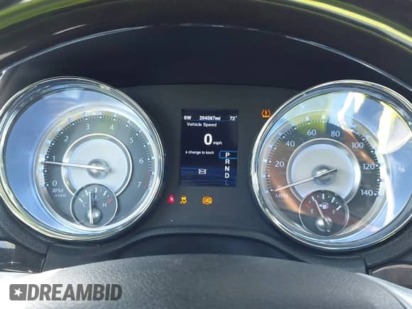 2014 Chrysler 300 C with VIN 2C3CCAEG5EH372859, listed as a IAAI auction lot 42004993 with 204,587 mi miles and . Bid and sale history available at DreamBid. Image 7.