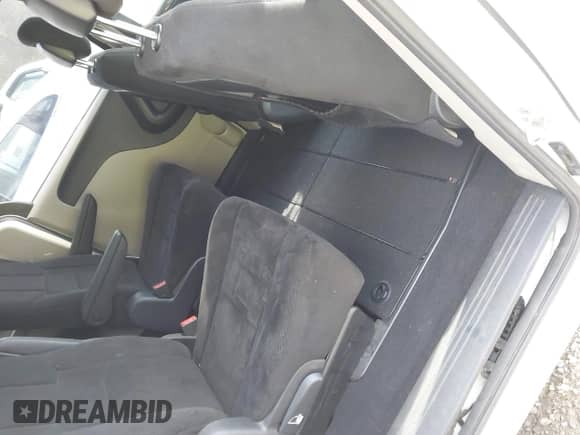 2012 Dodge Grand Caravan SE z VIN 2C4RDGBG2CR360329, wystawiony jako IAAI lot #43284519 z przebiegiem 238 300 mil mil oraz . Historia ofert i sprzedaży dostępna na DreamBid. Obrazek 8.