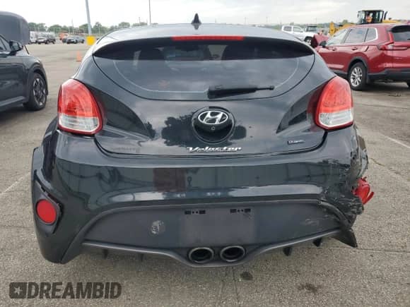 2014 Hyundai Veloster Turbo R-Spec с VIN KMHTC6AE9EU209637, выставлен на аукционе Copart как лот 67860545 с пробегом 112 479 миль миль и Списание • Salvage title. История ставок и продаж доступна на DreamBid. Изображение 6.